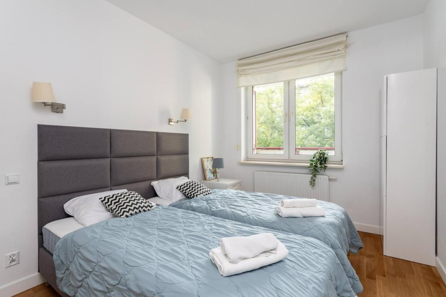 Superb Czerska Family Apartment Варшава Екстериор снимка